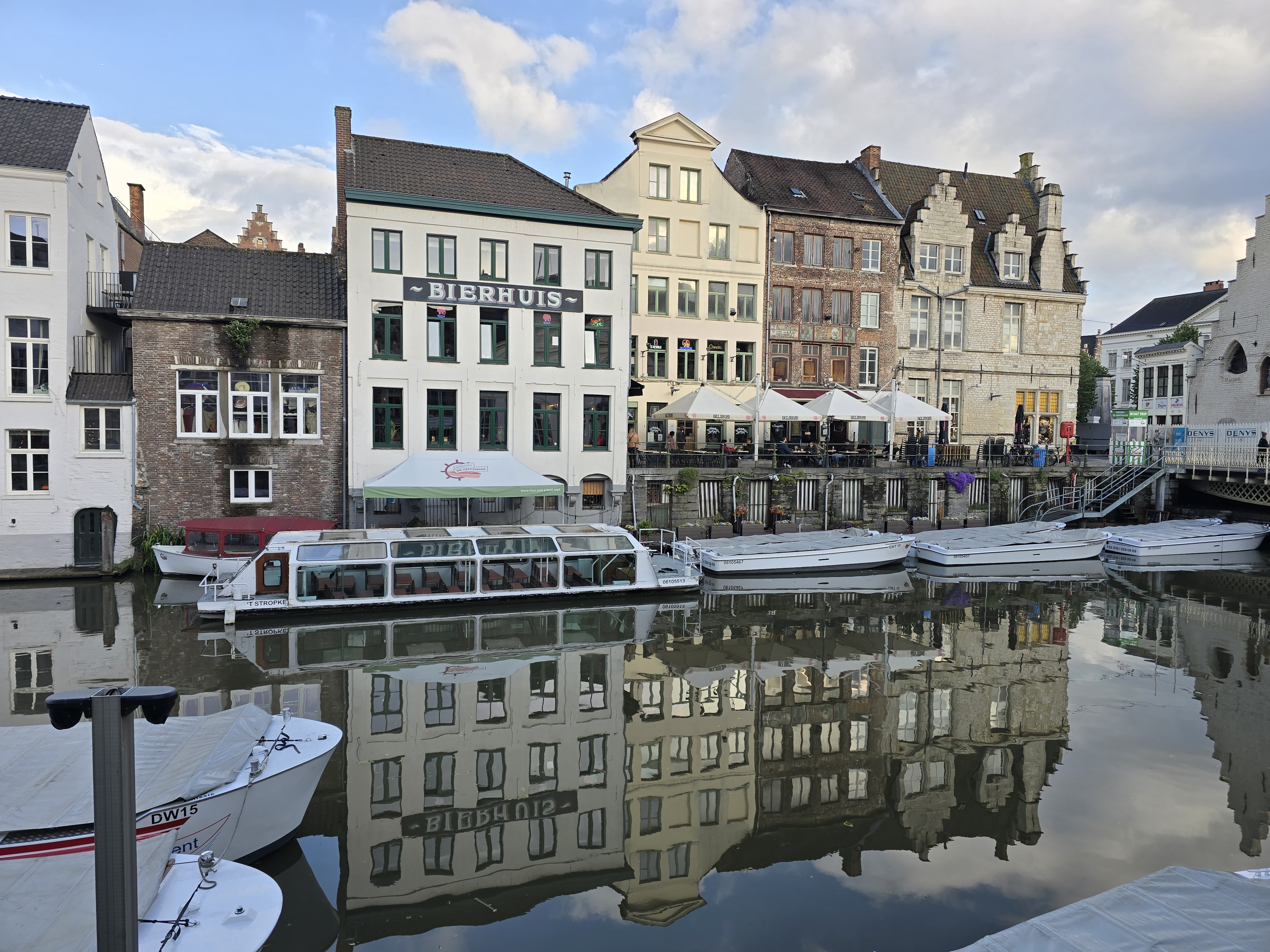 Het Waterhuis aan de Bierkant from across the river